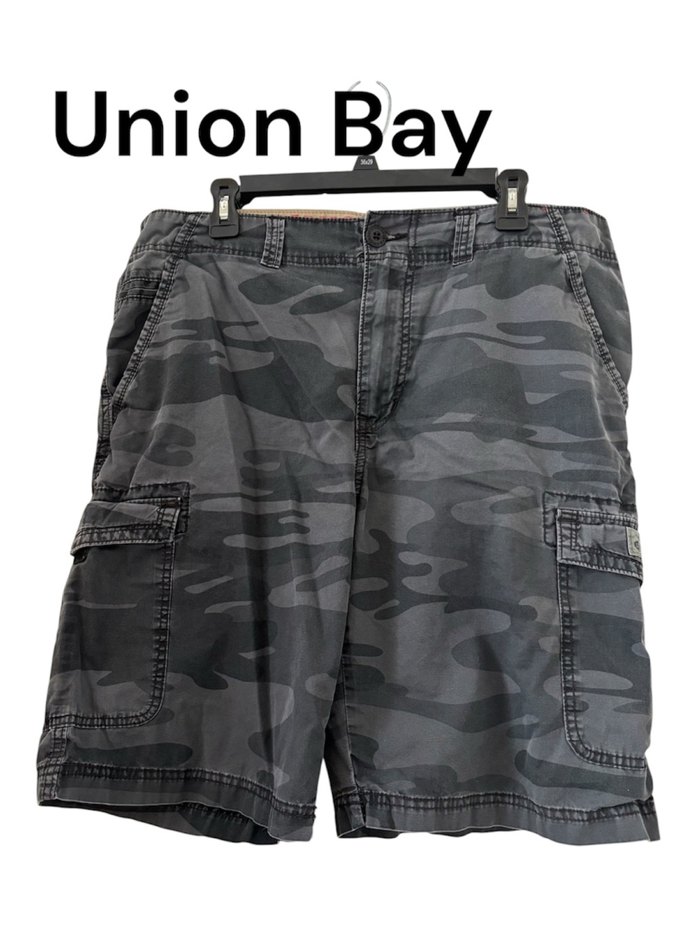 UNIONBAY Men's Gray Camo Cargo Shorts sz 38